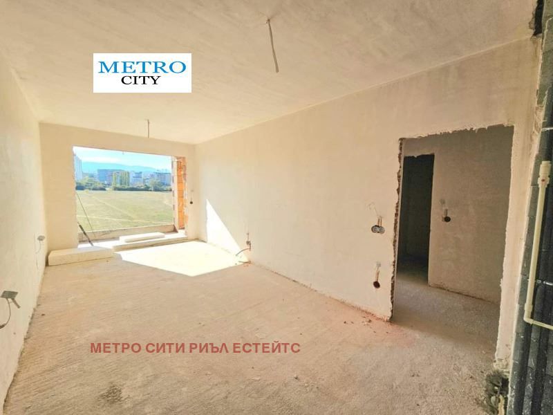 Продава се Двустаен апартамент в София, Овча купел - 64 кв.м за 1989 €/кв.м - Снимка #2