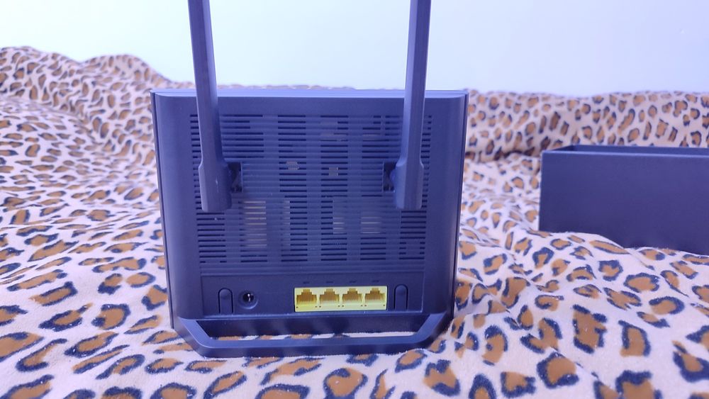 Роутер Вайфай 4G новый в коробке