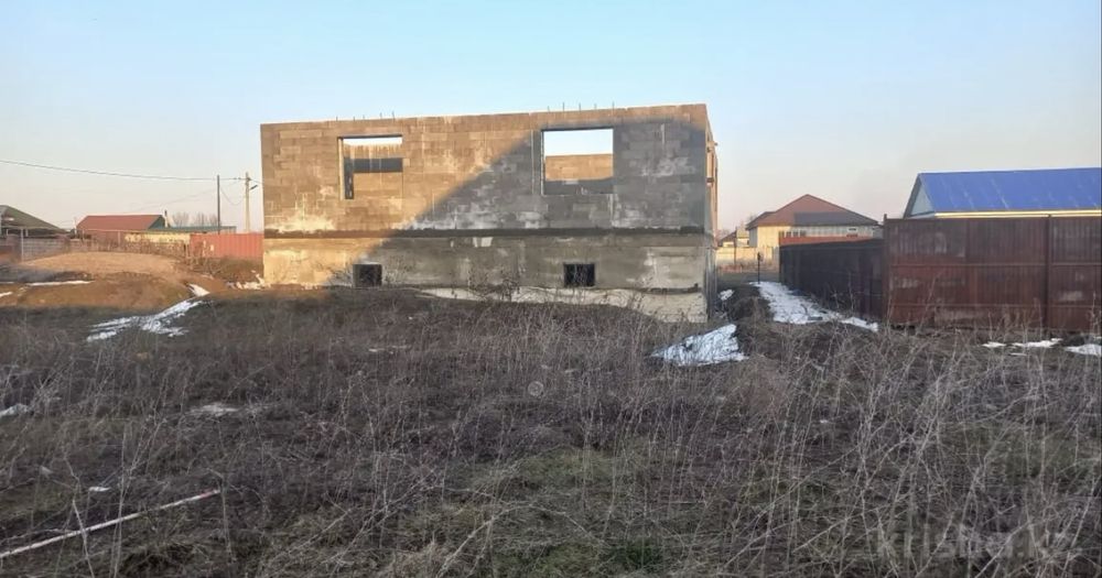 Продам участок с домом 12 соток