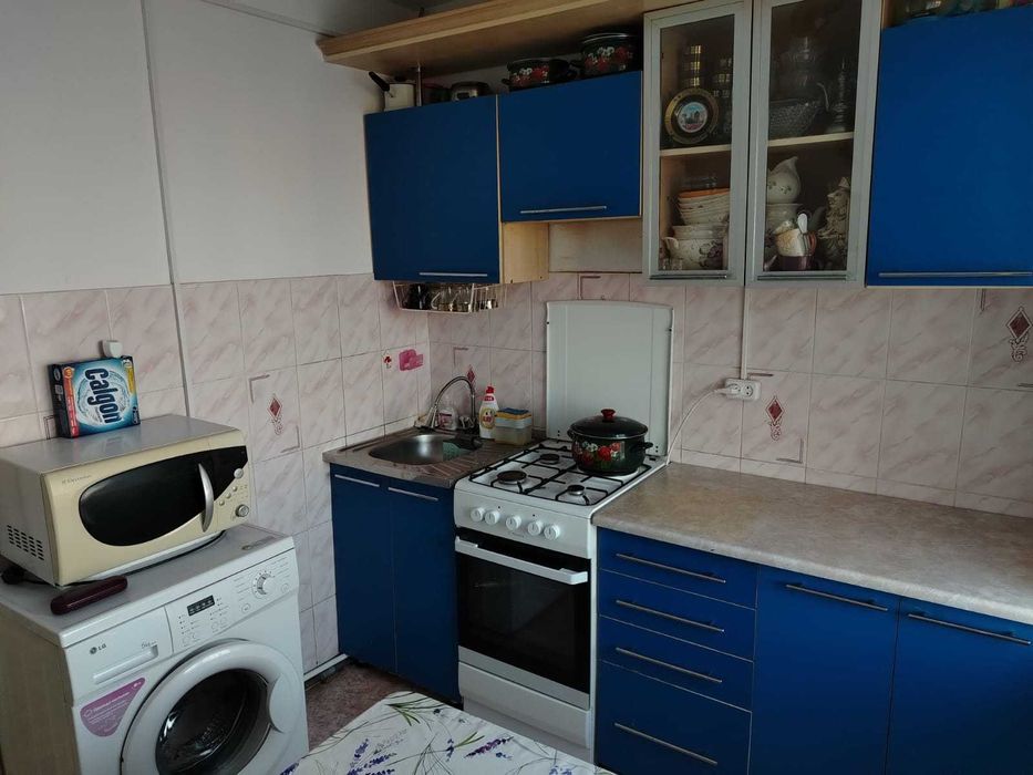 3 комн квартира в районе 5 школы