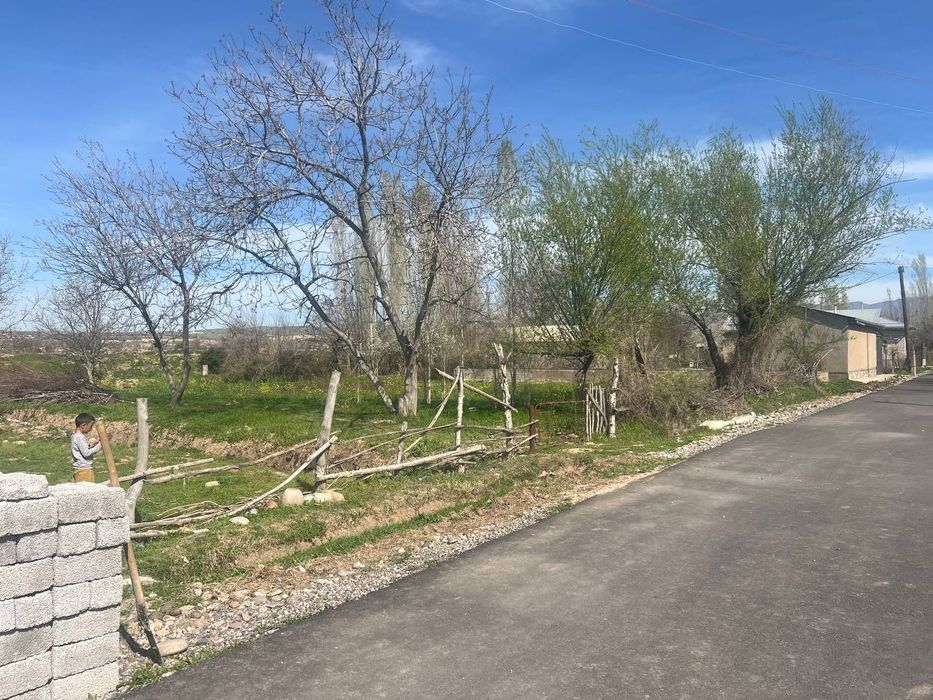 Ер курук  фундаменти бор 4 хонага