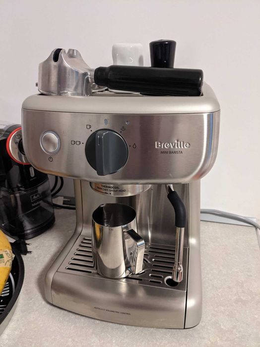 Espressor Breville Mini Barista + Rasnita Melitta Molino