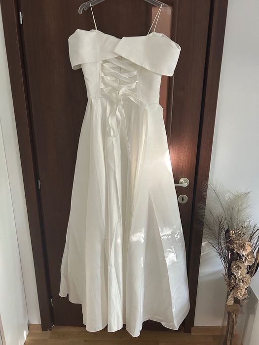 Rochie de mireasa noua