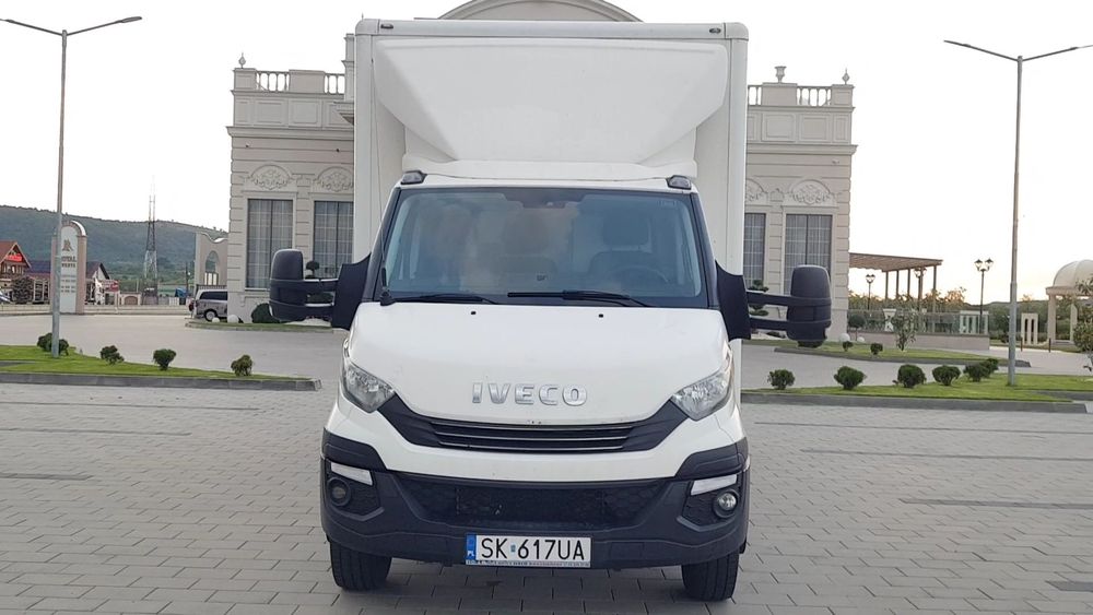 Iveco dayli 72c21 izoterma cu Lift 2017  recent adus în România 35c15 50c17  35c18 70c18 35c17 35s18 ( Mercedes Renault Fiat Crafter )