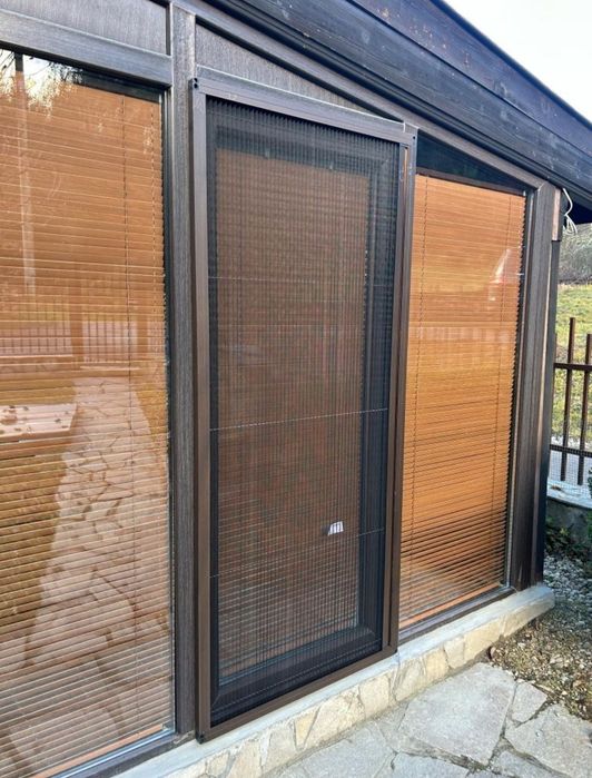 Комарници по поръчка, доставка и монтаж, реглаж на дограма