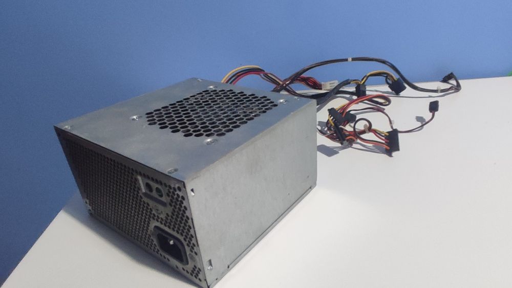 Sursă Dell 600W 80 Plus Bronze