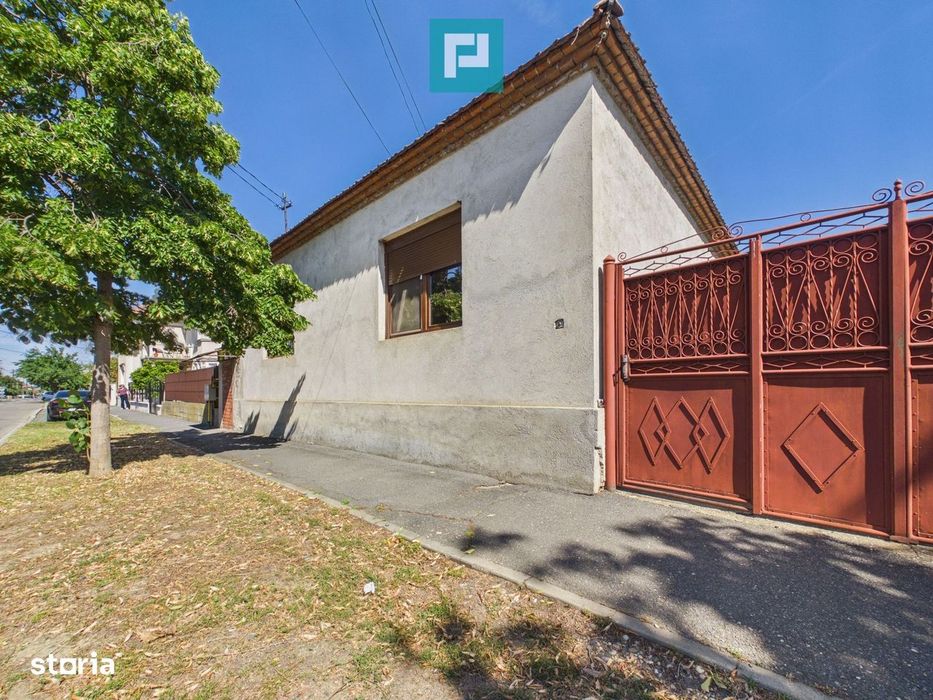 Casă cu 4 camere în Bujac