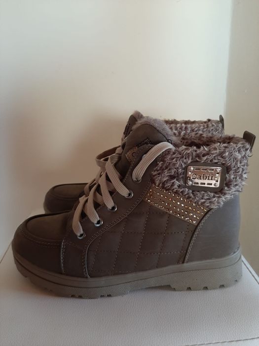 Зимни дамски боти