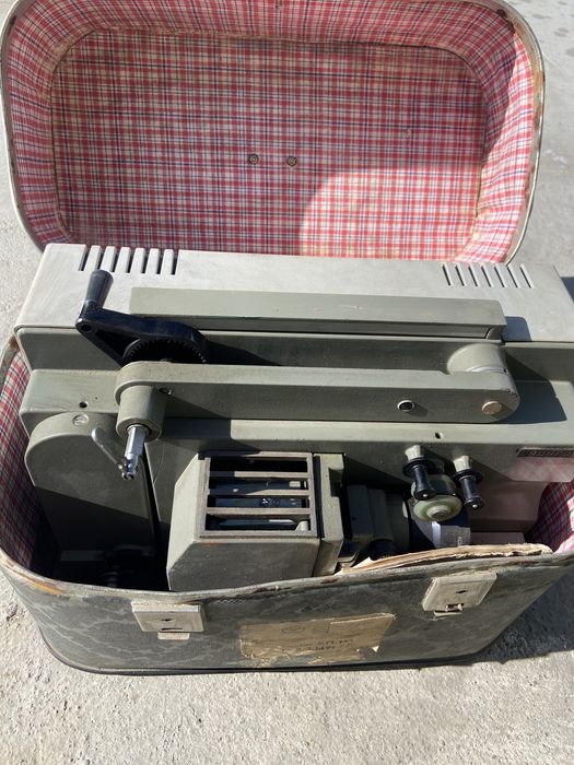 Кинопроектор Радуга 2 Киев 1981г.