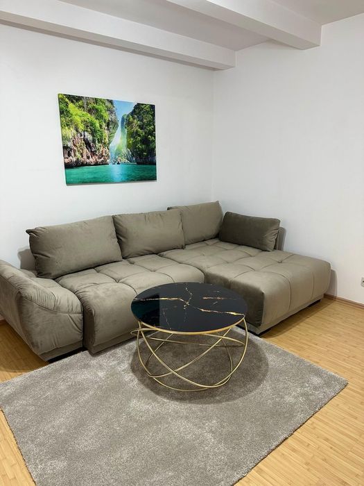 Apartament camere de vanzare