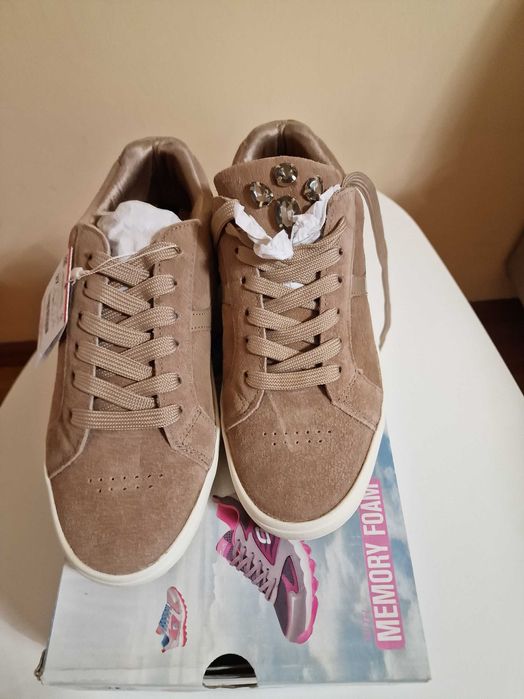 Sneakers stradivarius piele masura 37