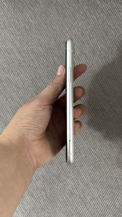 Продам iPhone 11 за 100.000тг