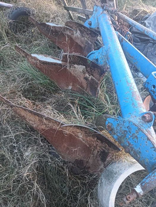 Vand Tractor U650 si Plug