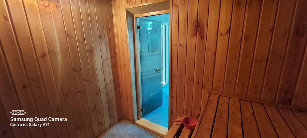 Чистая семейная баня