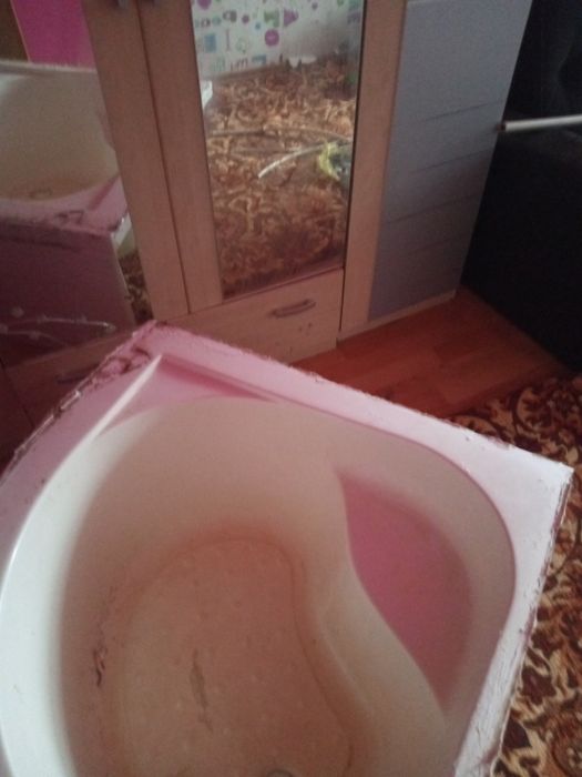 Поддон  душевой кабины