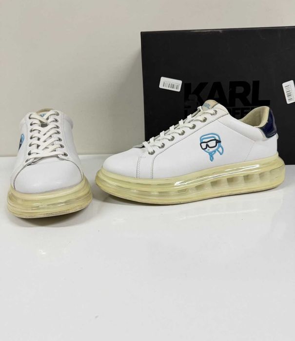 Karl Lagerfeld Kapri Kushion