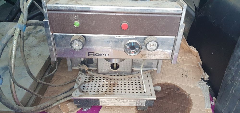 Кафемашина професионална Fiore