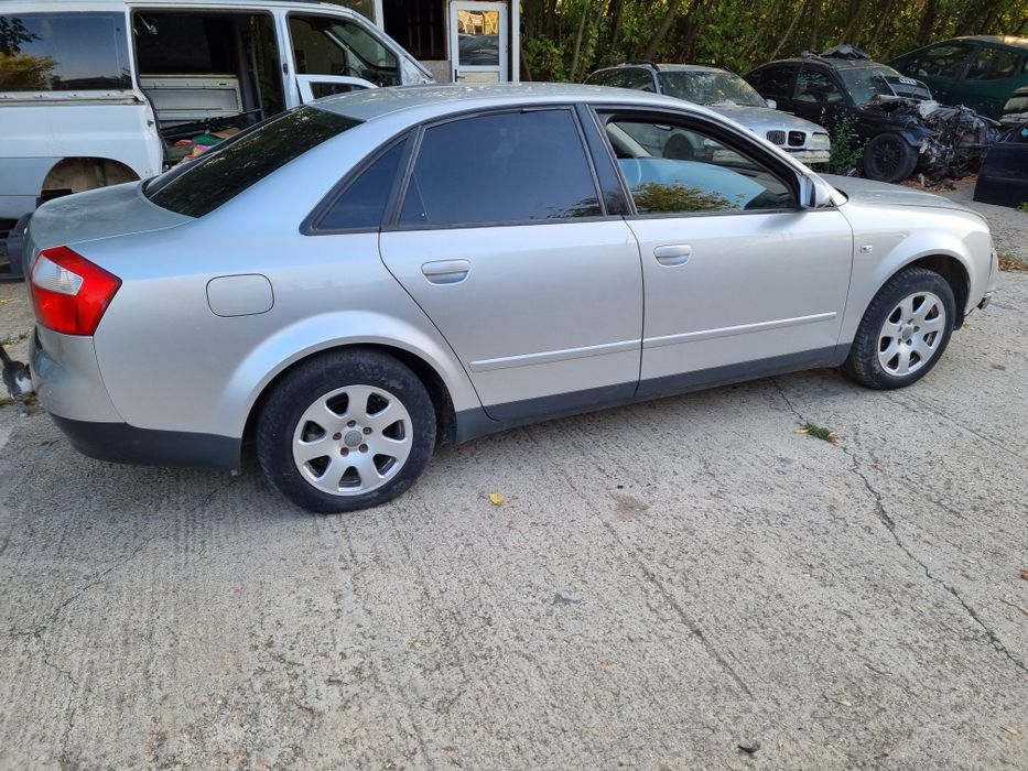 Piese Auto din Dezmembrari Audi A4 B6 2001 2.0 benzină