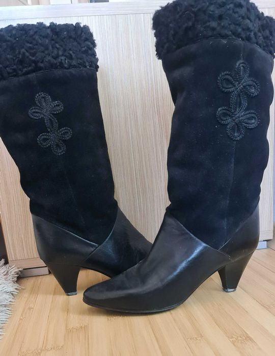 Cizme de damă - piele întoarsă + piele + blăniță