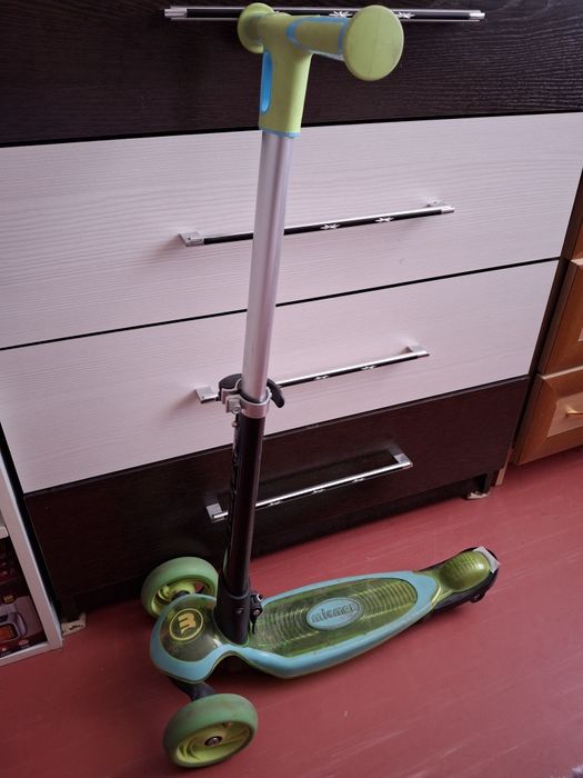 Самокат детский.