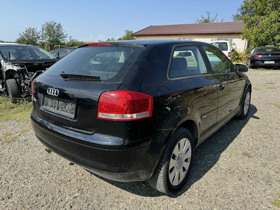 Ауди А3 1.6 бензин 2007 год