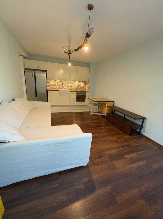 Дава се под наем Двустаен апартамент в София, Кръстова вада - 65 кв.м за 648.21 € - Снимка #3