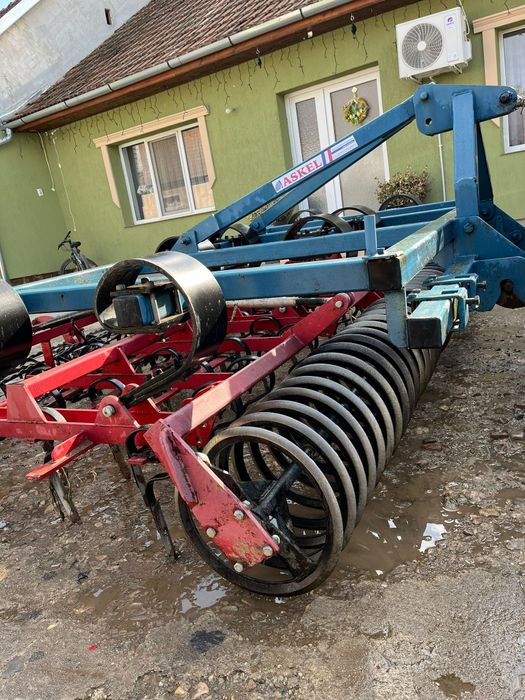 Vând combinator agricol