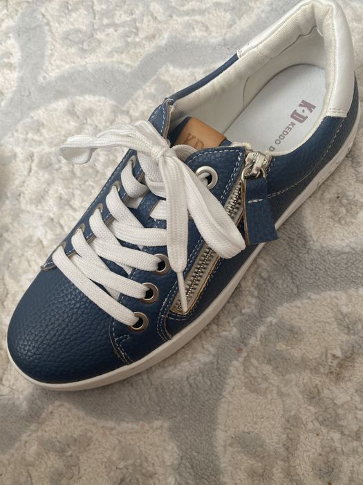 Продам кеды Keddo 38 р .