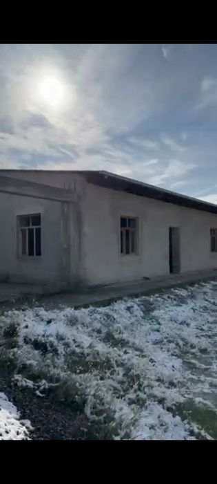 Yer uchastka sotiladi sotixi 15.000$