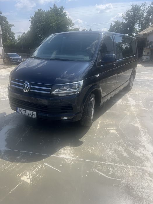 VOLKSWAGEN Caravelle 2016