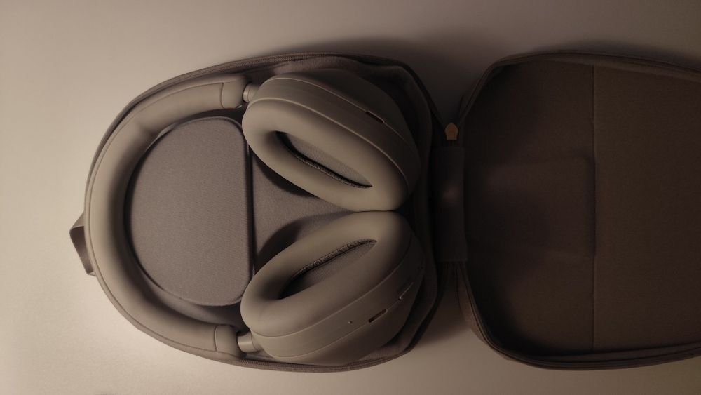 Sony wh-xm5 слушалки