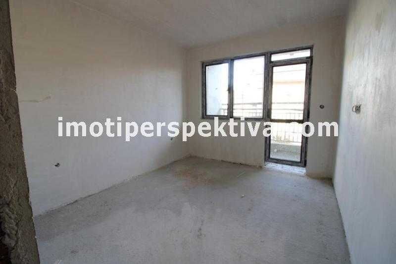 Продава се Двустаен апартамент в Пловдив, Остромила - 71 кв.м за 1198 €/кв.м - Снимка #2