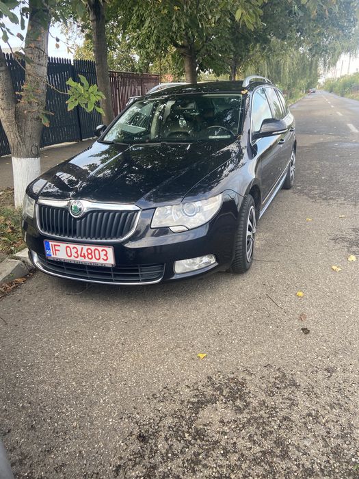Vand sau schimb Skoda Superb