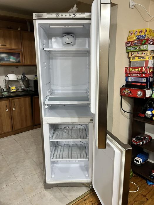 Хладилник Ariston