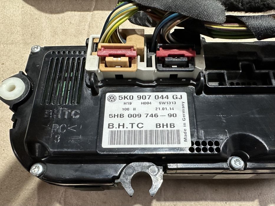 Panou clima / Climatronic VW Passat, Golf, Tiguan, EOS, Caddy