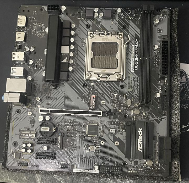 Asrock B650M-H/M.2+ AM5 сокет