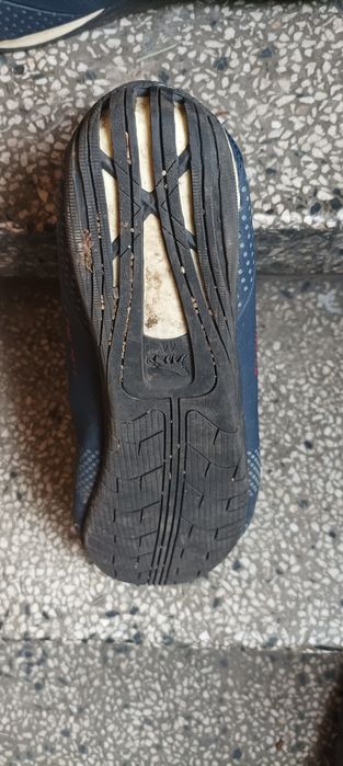 Спортни   обувки