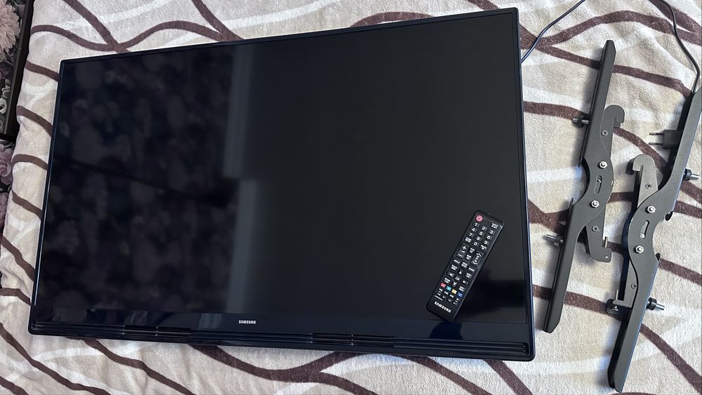 Samsung 40 Full HG tv модельUE40K5100