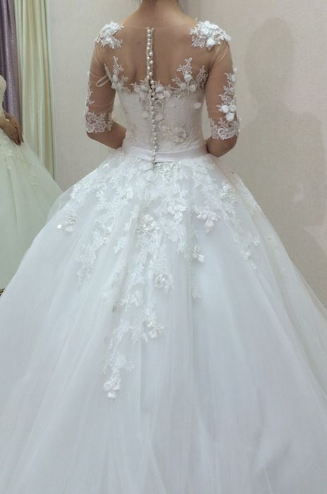 Свадебное платье