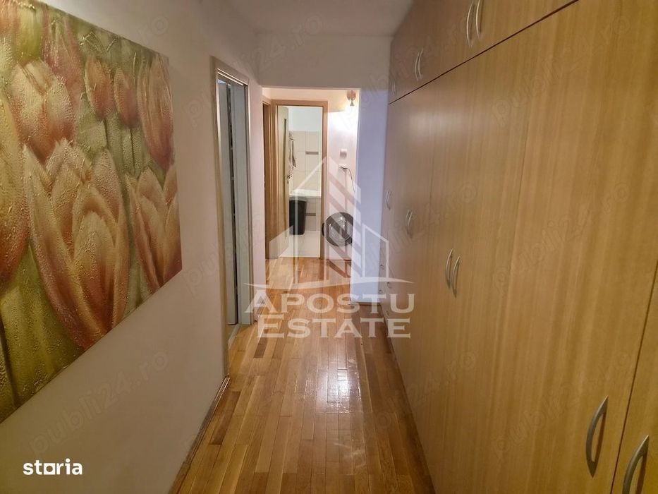 Apartament 2 camere de închiriat ,decomandat,zona Girocului