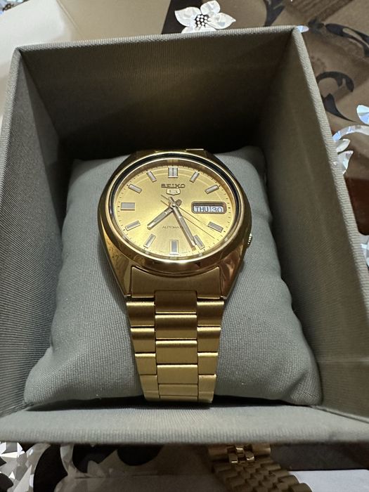 Часовник Seiko 5