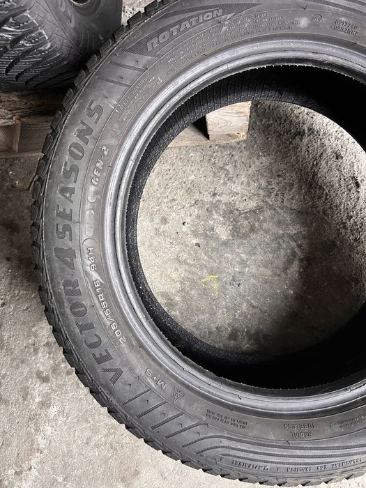 2 anvelope all season 205/55/16 , GoodYear , 6.8 mm