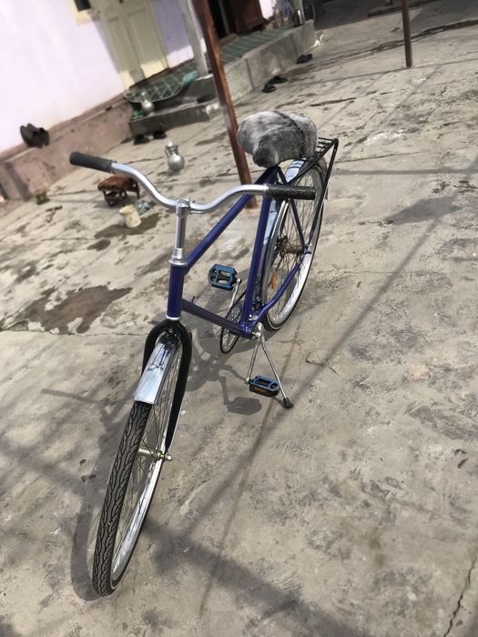 Aist velosiped sotiladi