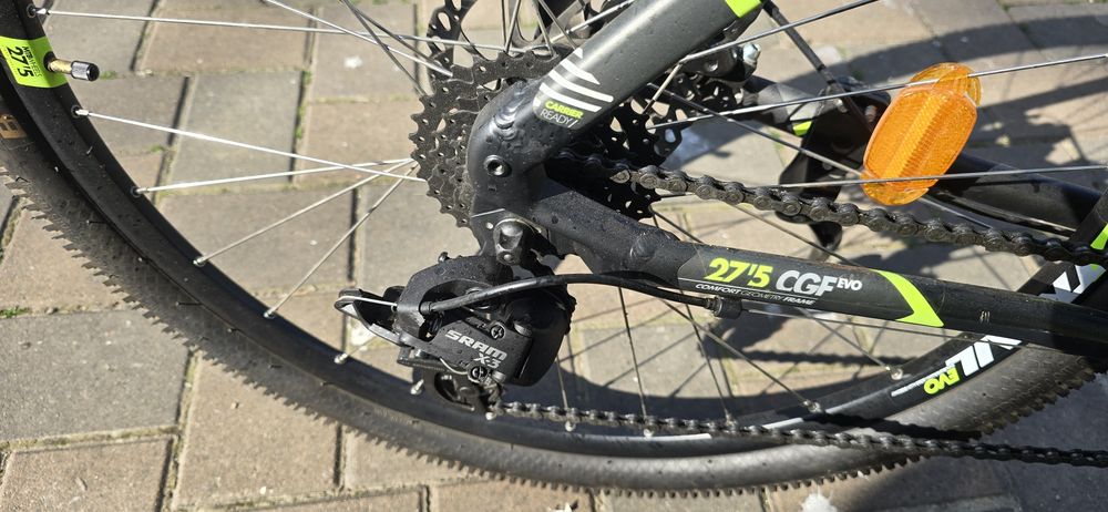 De vănzare -> Bicicletă Mountain Bike B-TWIN Rider 520
