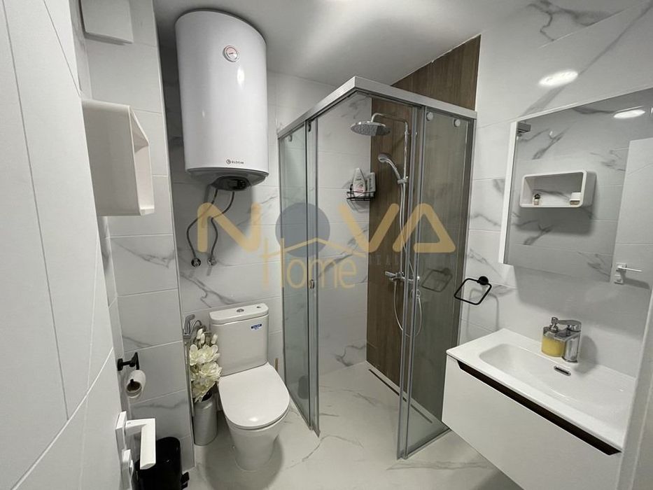 2-стаен в Варна, област-к.к. Св.Св. Константин и Елена площ 64 цена 1