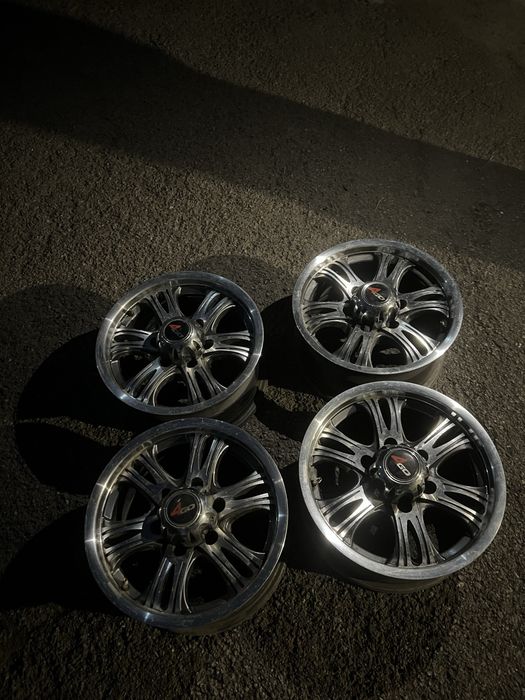 Диски тойота 6х139.7 R16