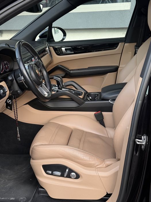 Porsche cayenne s 441 cp