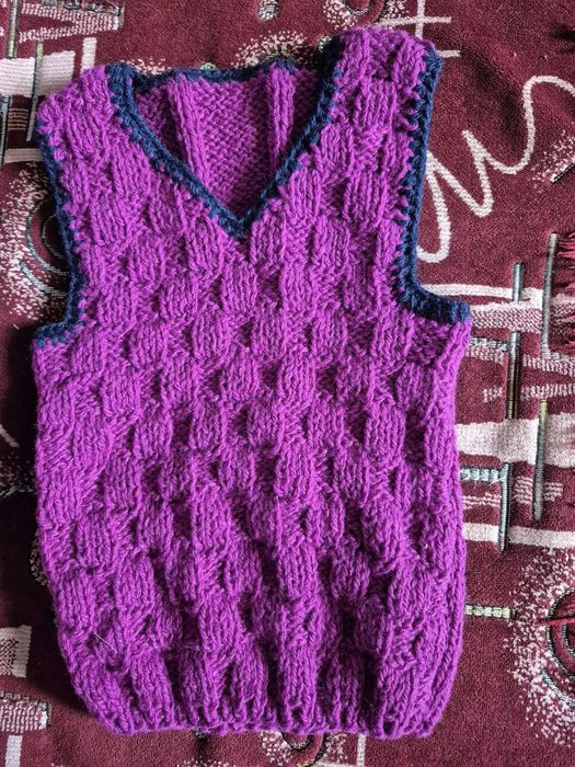 Продам маички для девочки мальчика