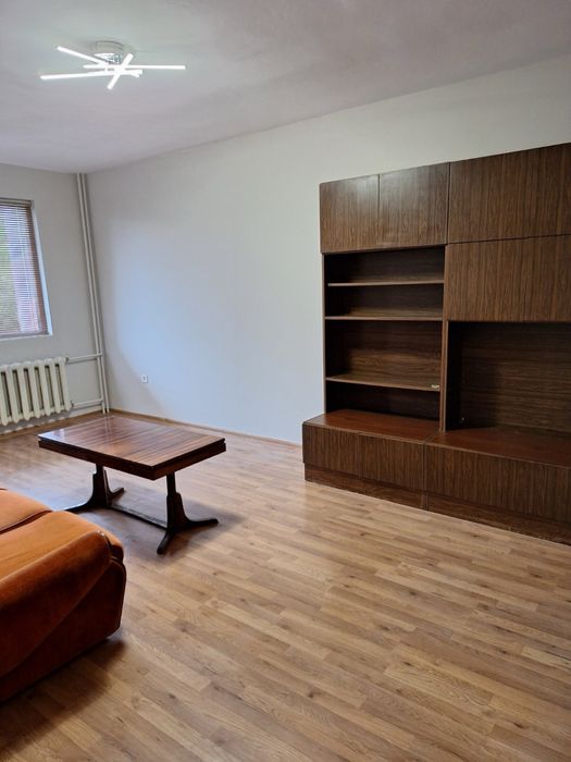 Дава се под наем Двустаен апартамент в Плевен, Сторгозия - 80 кв.м за 306 € - Снимка #10