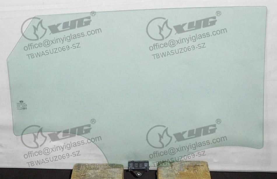 HYUNDAI Tucson Лобовое Стекло (Avtoyna, Автостекло)